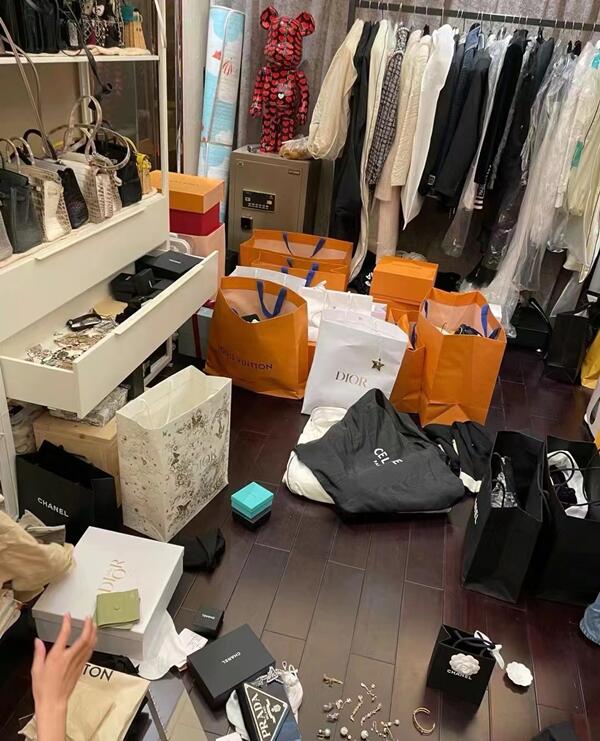 潍坊市寿光回收一线鞋服.jpg